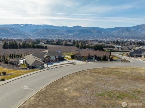 968 Briarwood Drive East Wenatchee WA 98802