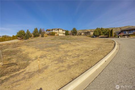 968 Briarwood Drive East Wenatchee WA 98802