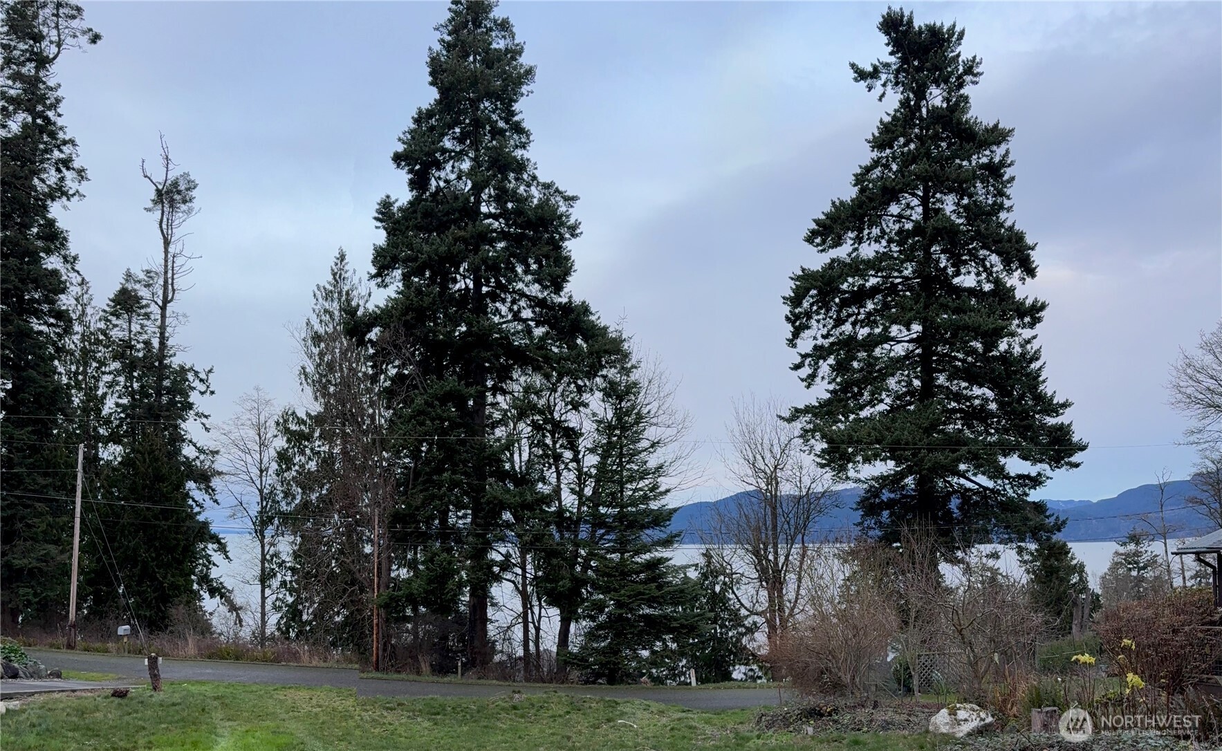 4904 Roney Road Bow WA 98232