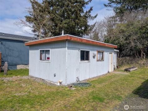 808 Magellan Avenue NE Ocean Shores WA 98569