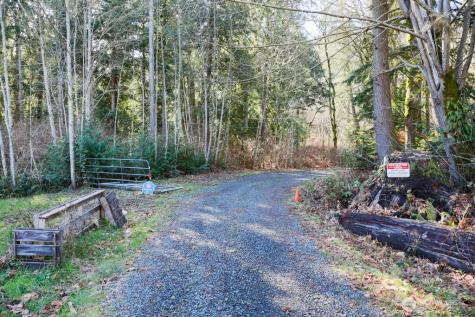 26663 Big Valley Road NE Poulsbo WA 98370