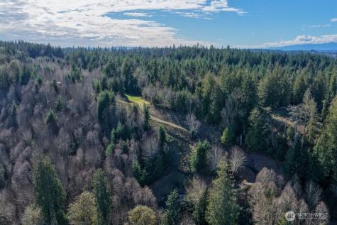 26663 Big Valley Road NE Poulsbo WA 98370