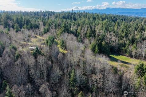 26663 Big Valley Road NE Poulsbo WA 98370