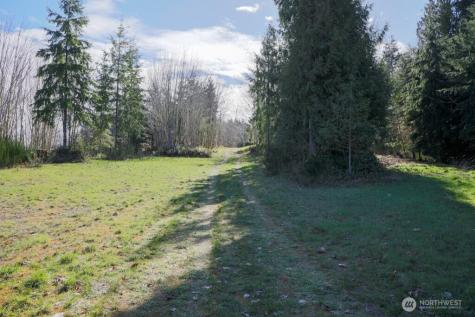 26663 Big Valley Road NE Poulsbo WA 98370