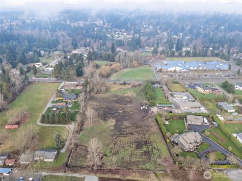 11104 8th Street E Puyallup WA 98372