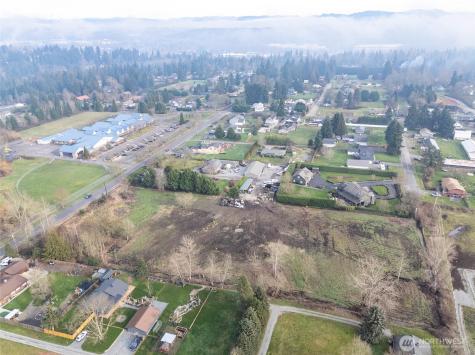 11104 8th Street E Puyallup WA 98372