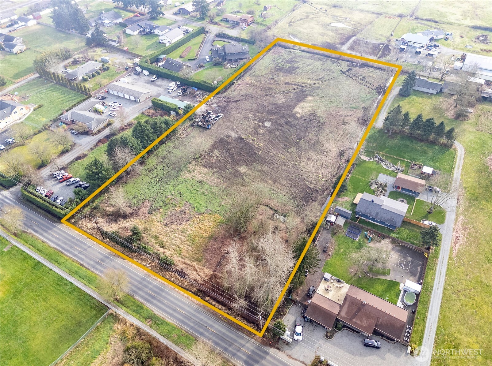 11104 8th Street E Puyallup WA 98372