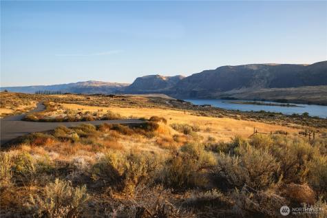 109 Stagecoach Lane Malaga WA 98828