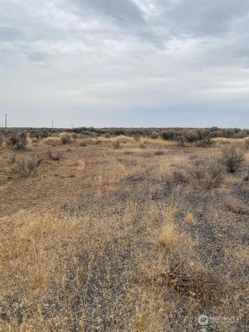 4915 W Coyote Trail Ephrata WA 98823