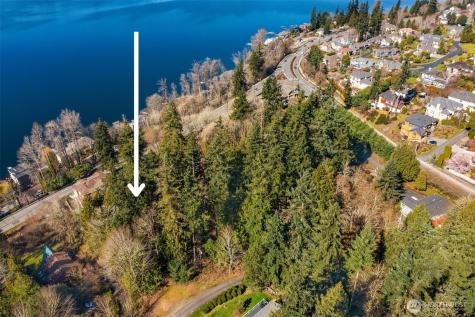 11 E Lake Sammamish Parkway NE Sammamish WA 98074