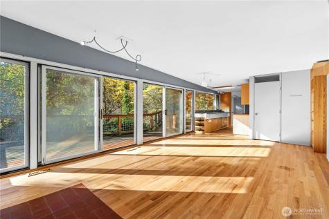 12117 SE 26th Street Bellevue WA 98005