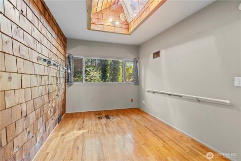 12117 SE 26th Street Bellevue WA 98005