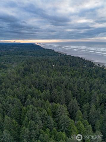 0 830501300100 +2 Parcels Gh Co Aberdeen WA 98520