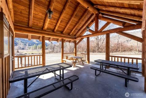 78 Lariat Loop Methow WA 98834