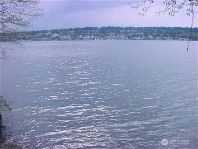163 Inglewood Road NE Kenmore WA 98028