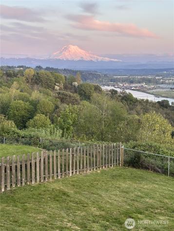 4402 30th Street NE Tacoma WA 98422