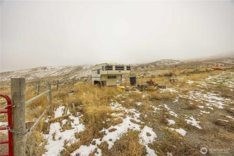 12 Charlie Drive Pateros WA 98846