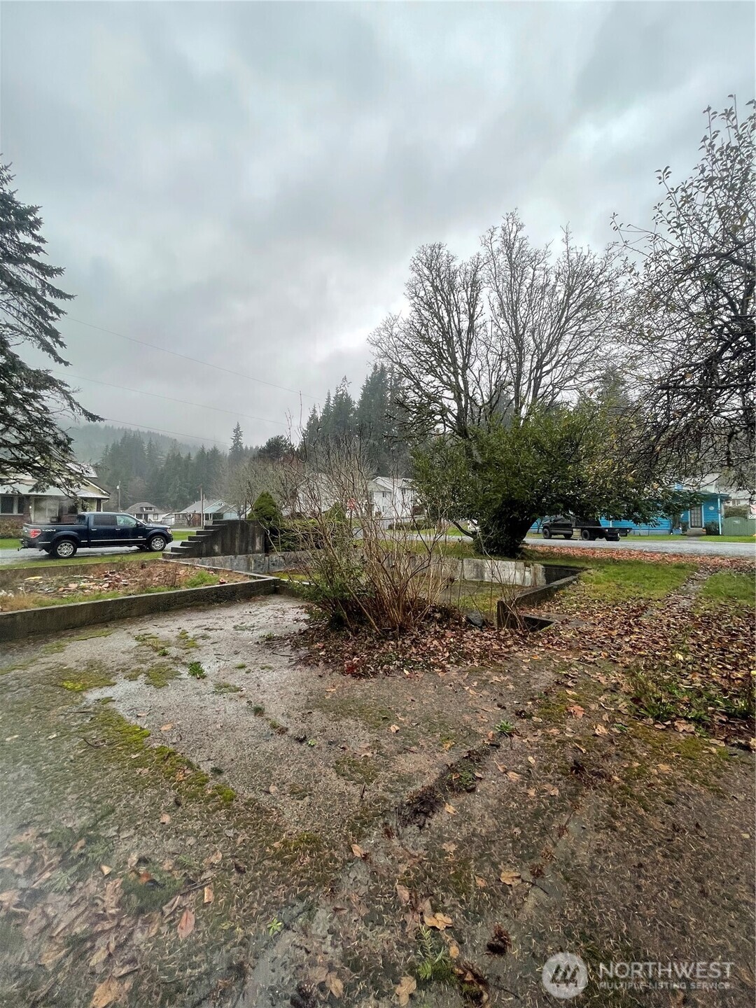 1143 Gaylord Street Raymond WA 98577