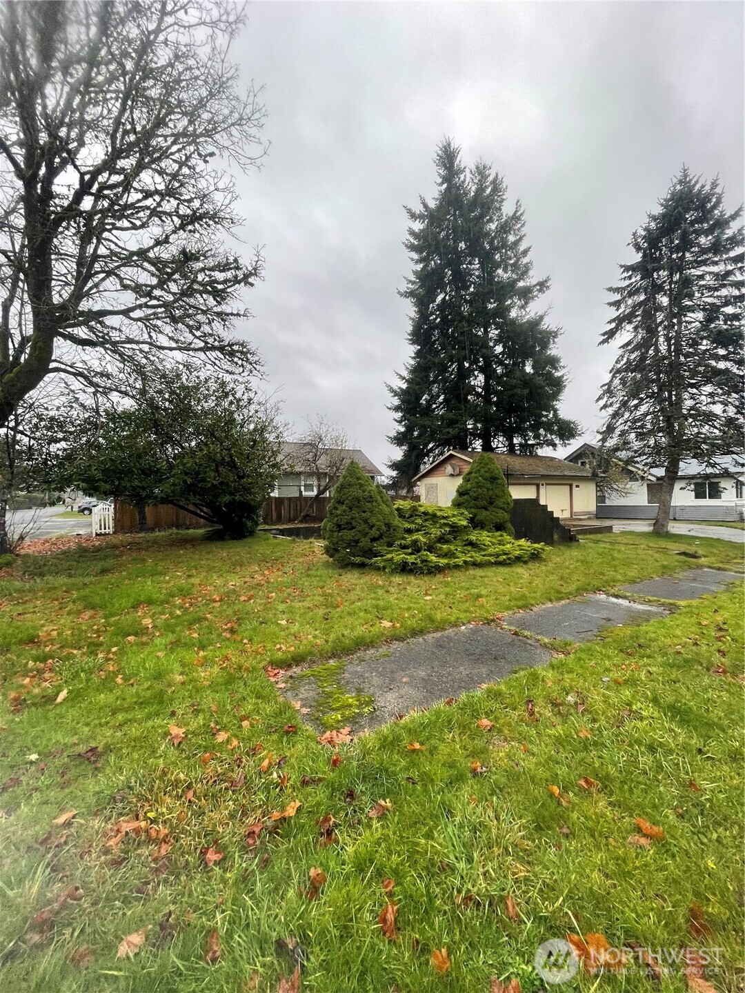 1143 Gaylord Street Raymond WA 98577