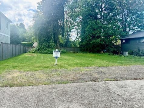 648 Columbia Monroe WA 98272
