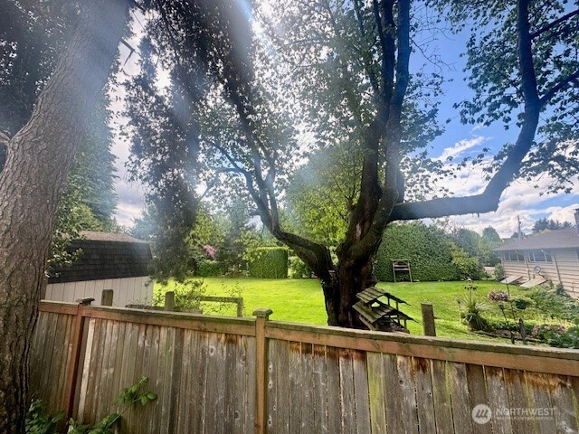 648 W Columbia Street Monroe WA 98272