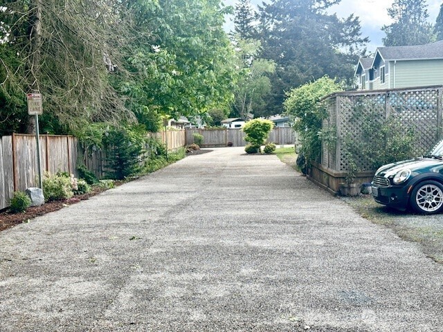 648 W Columbia Street Monroe WA 98272