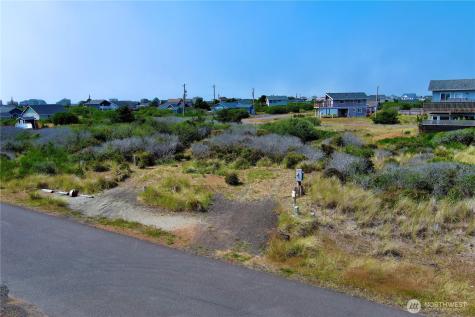 408 N Bel Air Loop SW Ocean Shores WA 98569