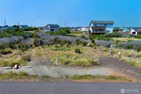 408 N Bel Air Loop SW Ocean Shores WA 98569