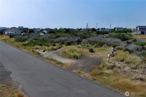 408 N Bel Air Loop SW Ocean Shores WA 98569