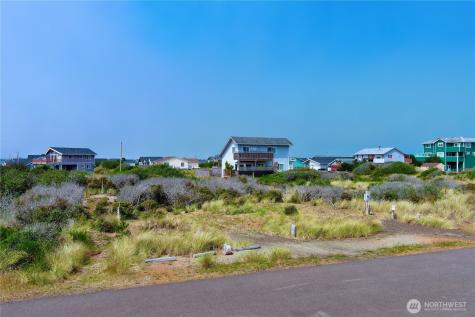 408 N Bel Air Loop SW Ocean Shores WA 98569