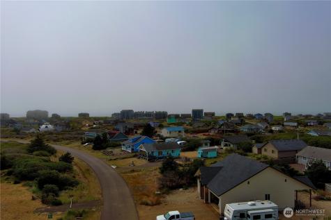 408 N Bel Air Loop SW Ocean Shores WA 98569