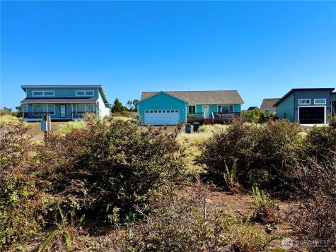408 N Bel Air Loop SW Ocean Shores WA 98569