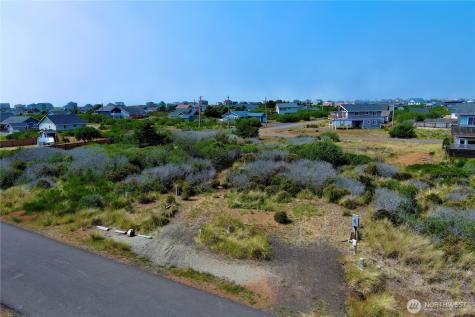408 N Bel Air Loop SW Ocean Shores WA 98569