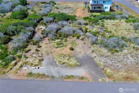 408 N Bel Air Loop SW Ocean Shores WA 98569