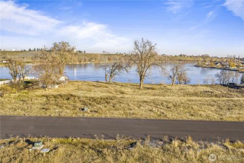 22 Valley Road NE Moses Lake WA 98837