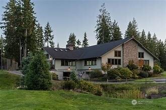1190 E Manzanita Drive Union WA 98592