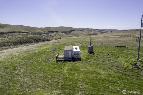21954 Baird Springs Road NW Quincy WA 98848
