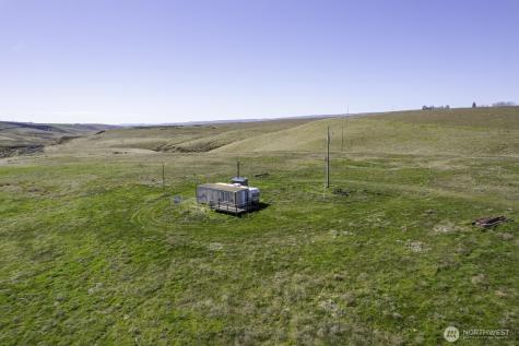 21954 Baird Springs Road NW Quincy WA 98848