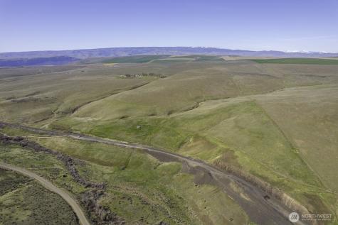 21954 Baird Springs Road NW Quincy WA 98848
