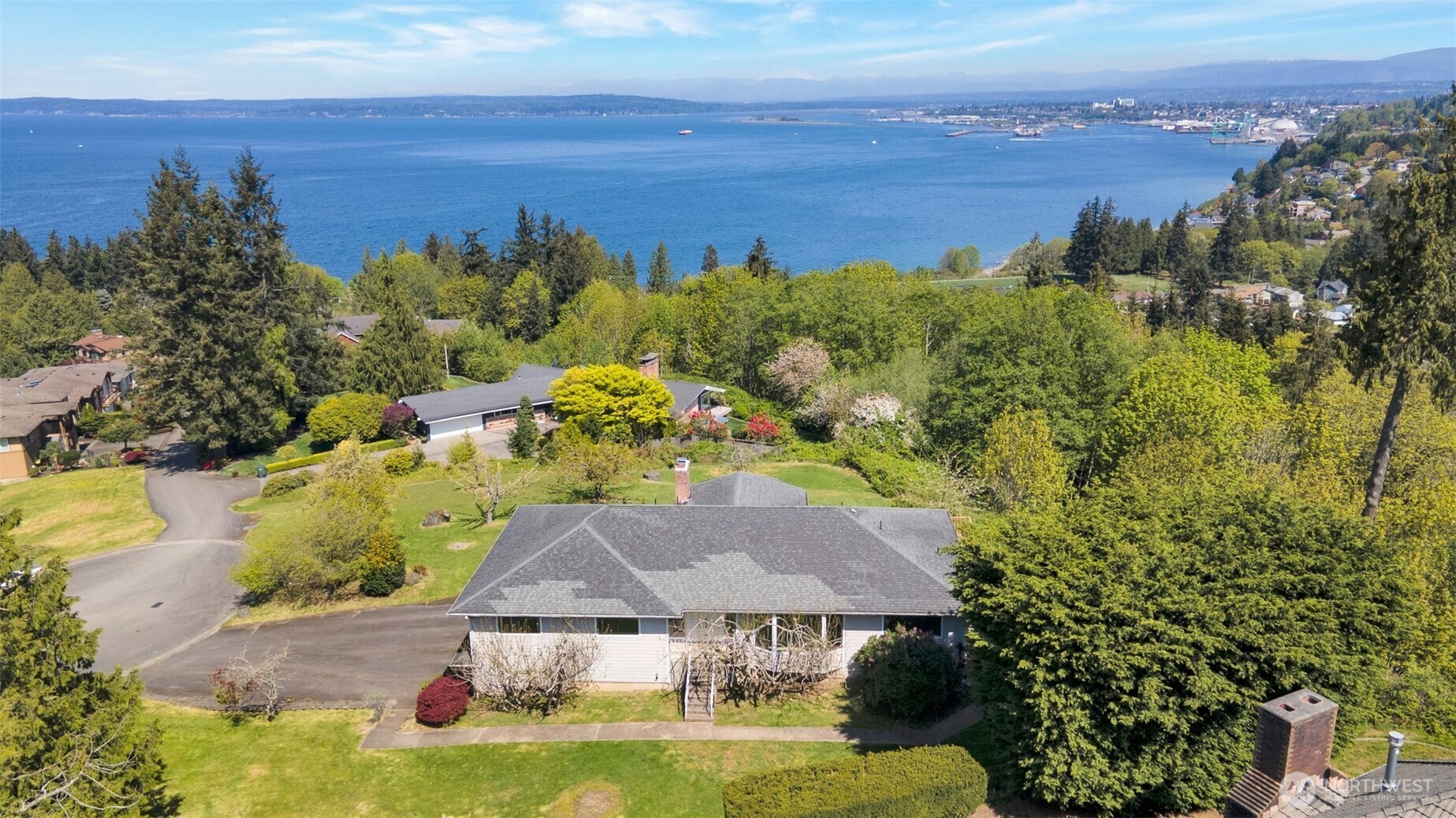 19 49th Place SW Everett WA 98203