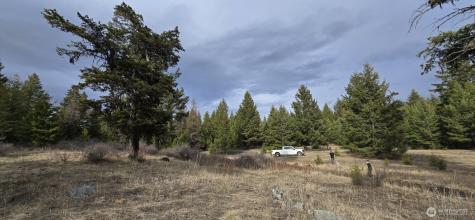 99 Prior Loop Road Oroville WA 98844