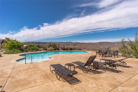 1 Gunsmoke Road Brewster WA 98812