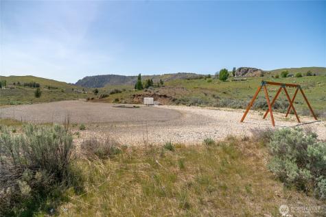 1 Gunsmoke Road Brewster WA 98812