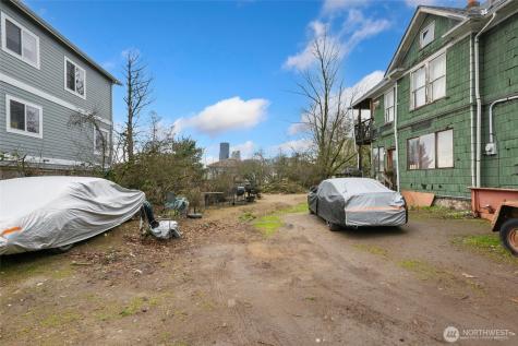 333 17th Avenue Seattle WA 98122