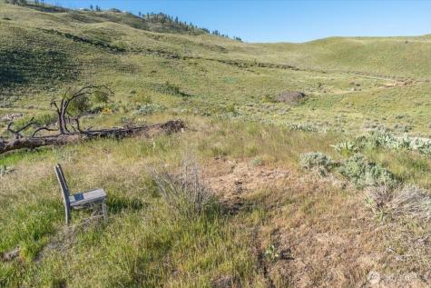 25 Chelan Hills Acres Road Orondo WA 98843