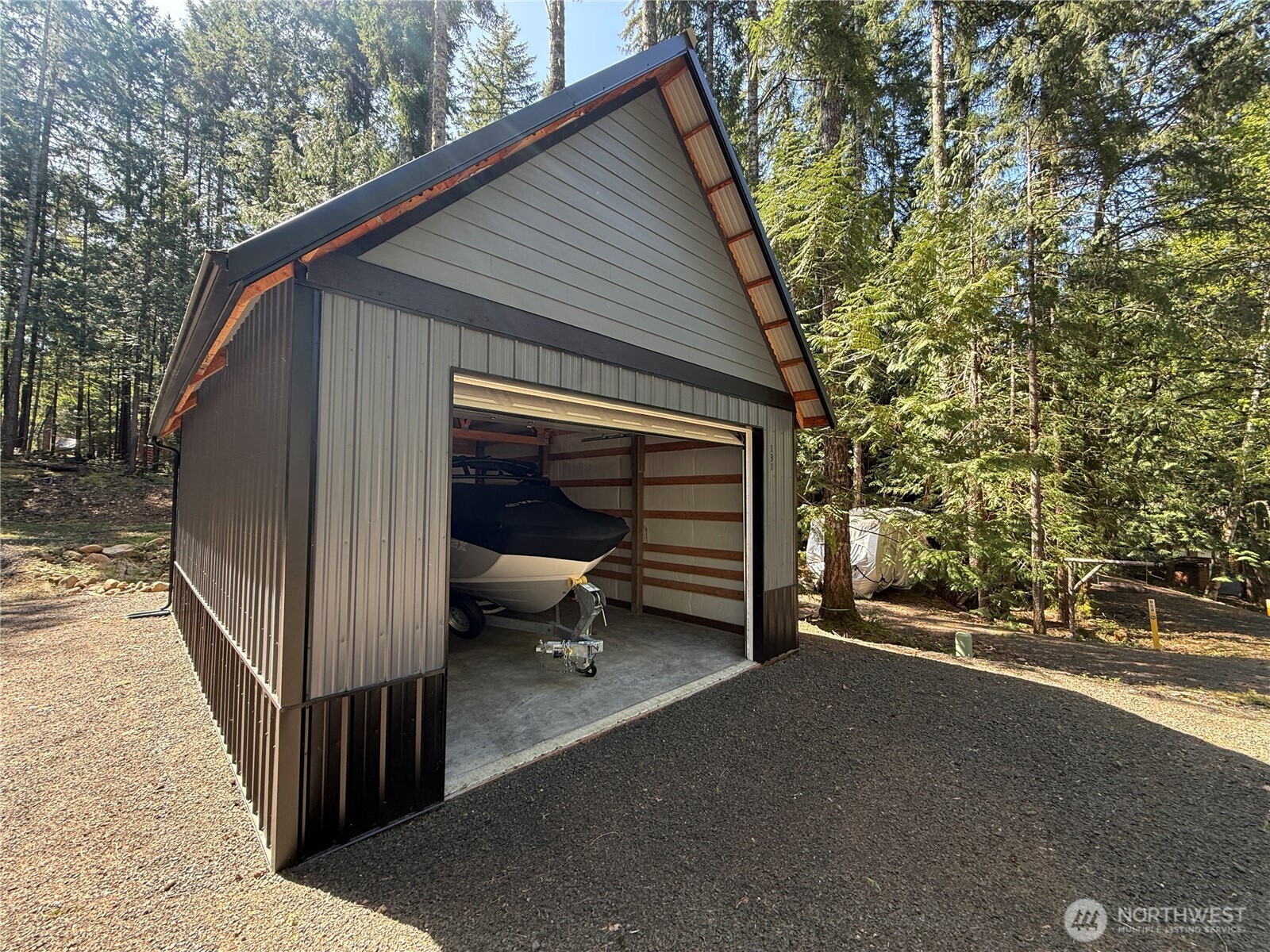 131 N Staircase Drive Hoodsport WA 98548