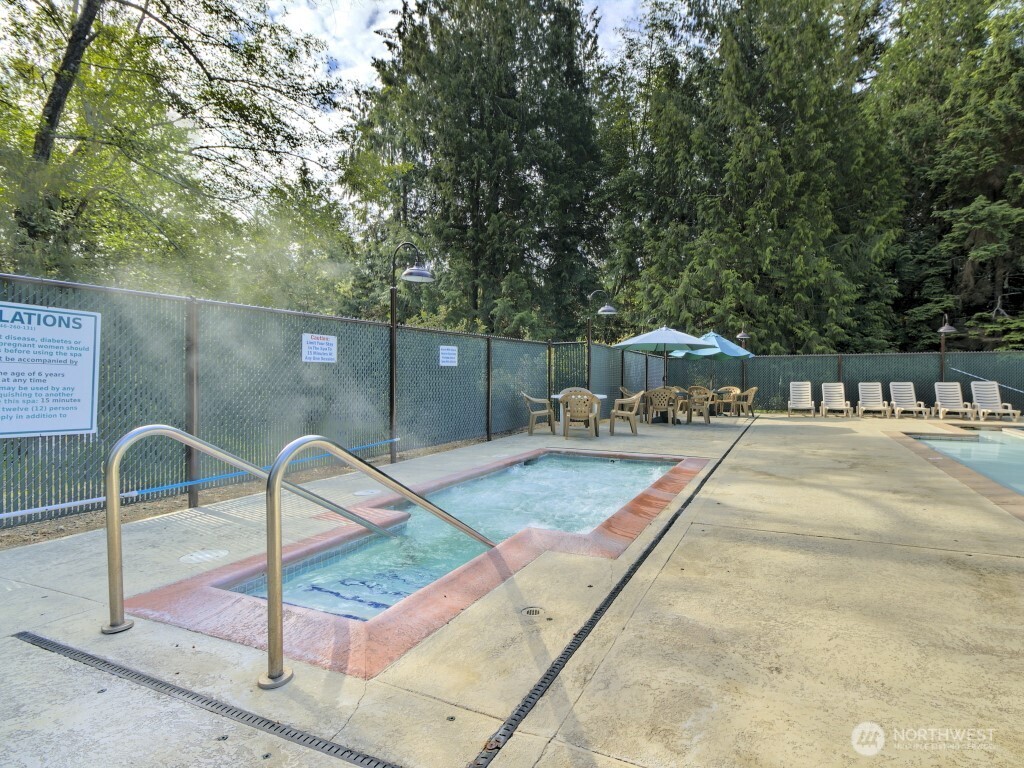 432 E Pointes Drive E Shelton WA 98584