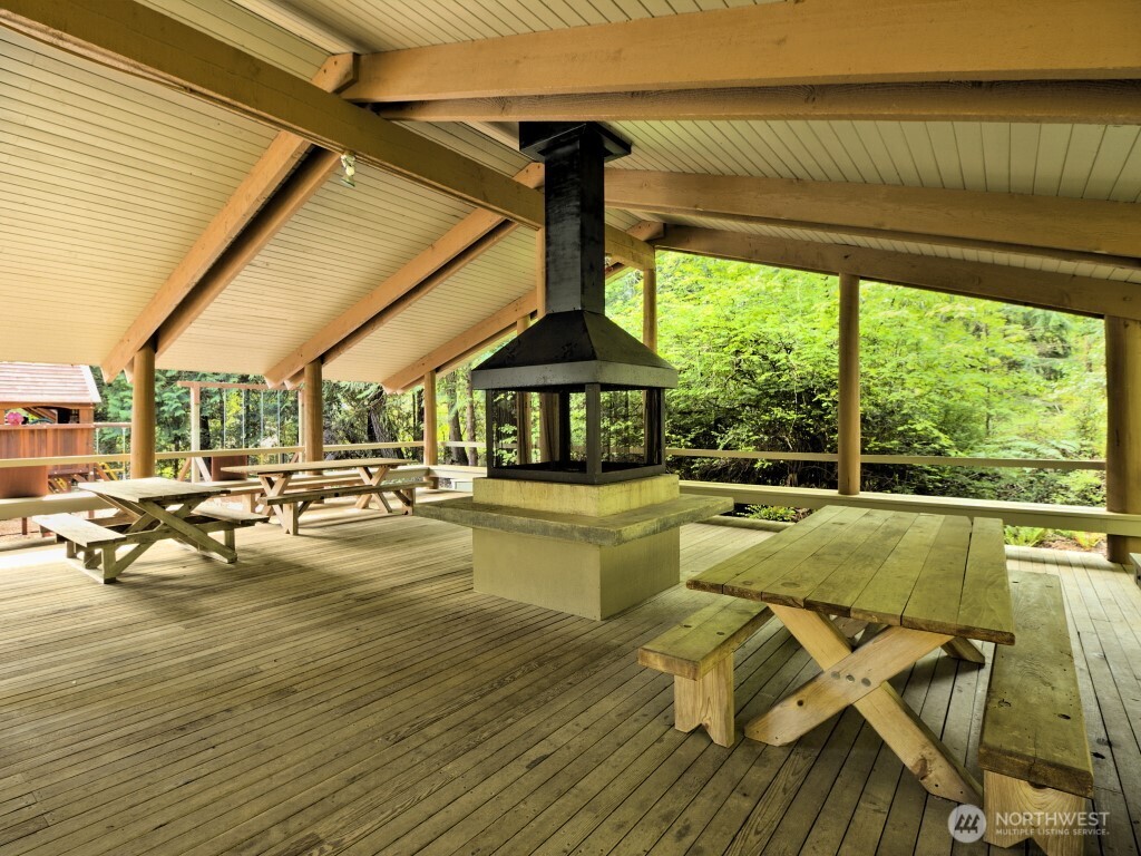 432 E Pointes Drive E Shelton WA 98584