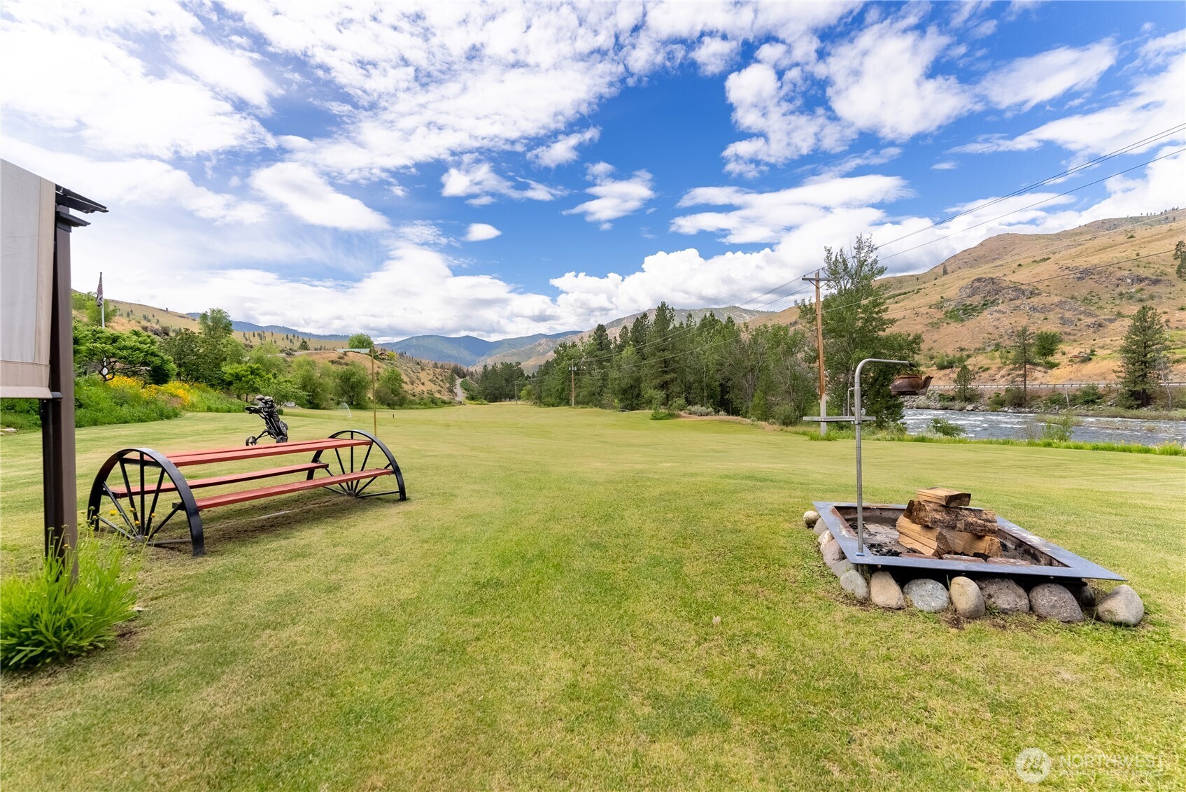30 Whitewater Drive Pateros WA 98846
