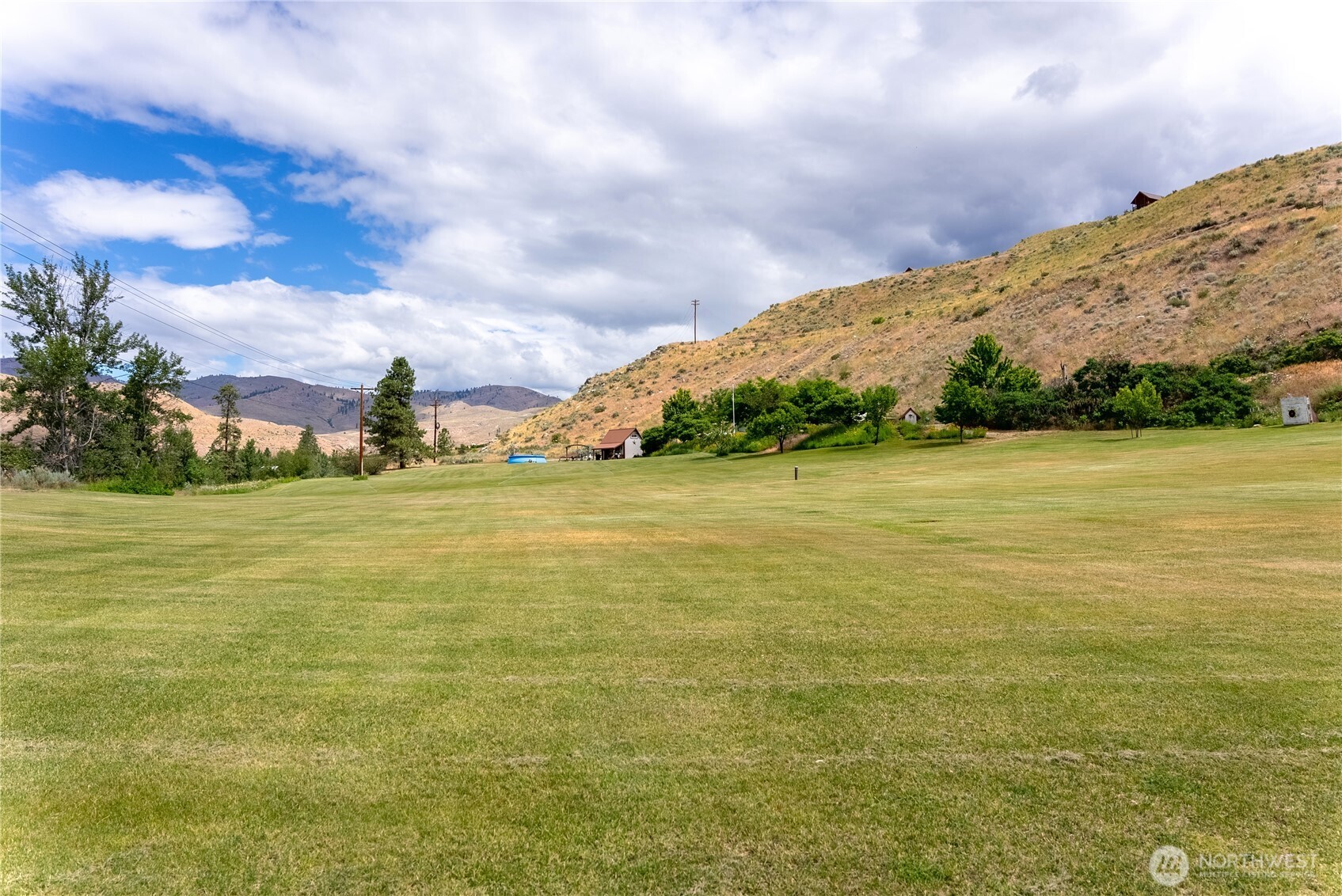 30 Whitewater Drive Pateros WA 98846